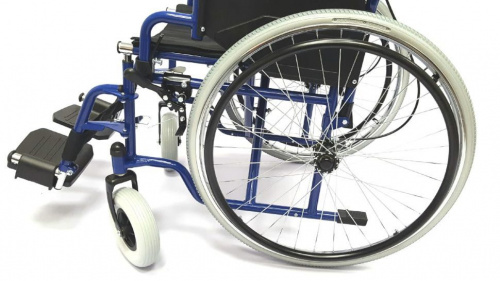 Кресло-коляска Титан LY-250-031A (43см) колеса литые фото 2