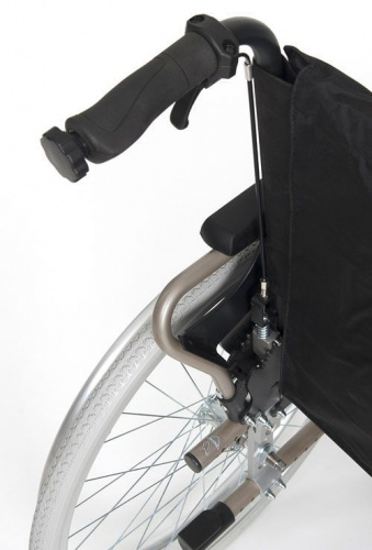 Кресло-коляска Vermeiren V300 + 30° (42 см) (Vermeiren NV, Бельгия) фото 3