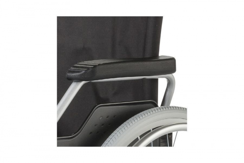 Прокат Кресло-коляска механическая MEYRA 9.050 BUDGET (Standard), пневмо колёса фото 10