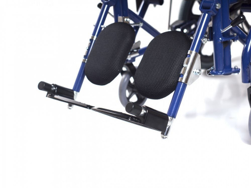 Кресло-коляска механическая Ortonica Olvia 20 UU (со столиком) фото 6