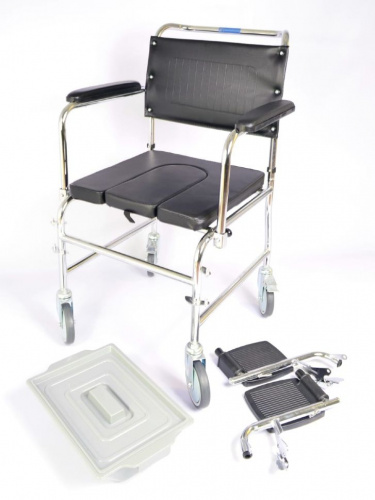 Кресло-каталка Титан LY-800-154-U с туалетным устройством фото 6
