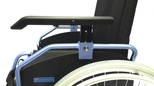 Кресло-коляска Титан LY-710-070 (48см) колеса литые фото 7