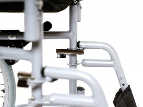 Кресло-коляска Ortonica BASE 150 (Olvia 40 new) UU (45см) фото 13