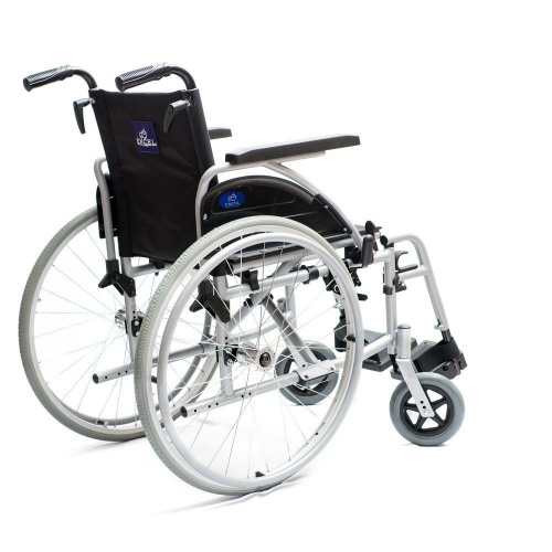 Кресло-коляска Xeryus 110 компл.1 (40 см) пневмо колеса фото 6