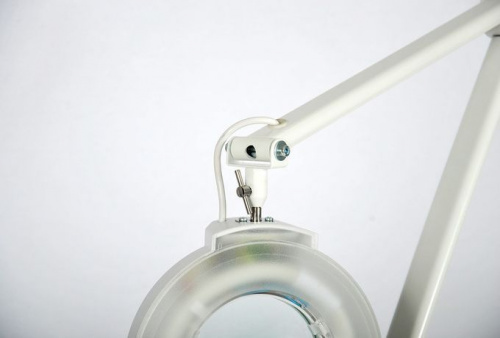Лампа-лупа с кронштейном СН-2 (на струбцине) фото 2